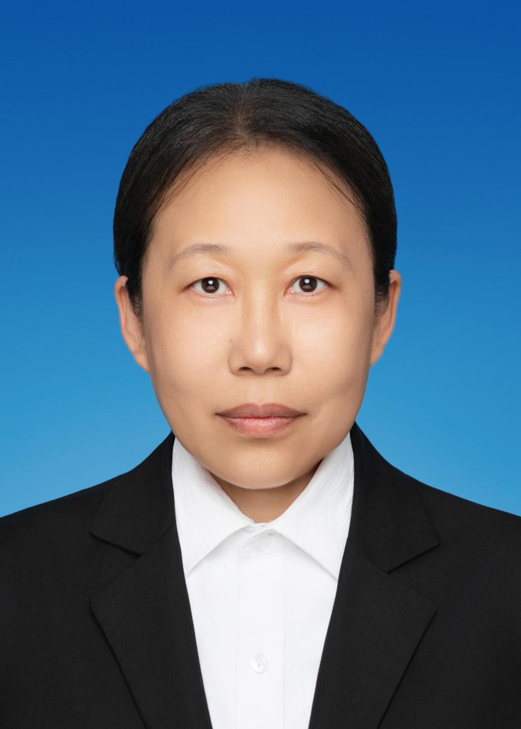 梁泽鸿