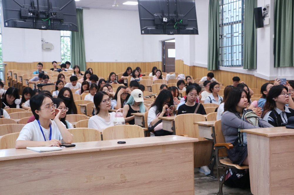 桂林理工博文学院宿舍图片